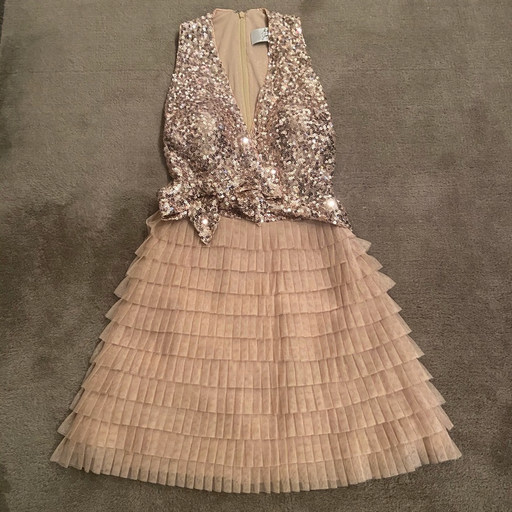 SALE 🌈🌈Cocktail Dress with removal belt